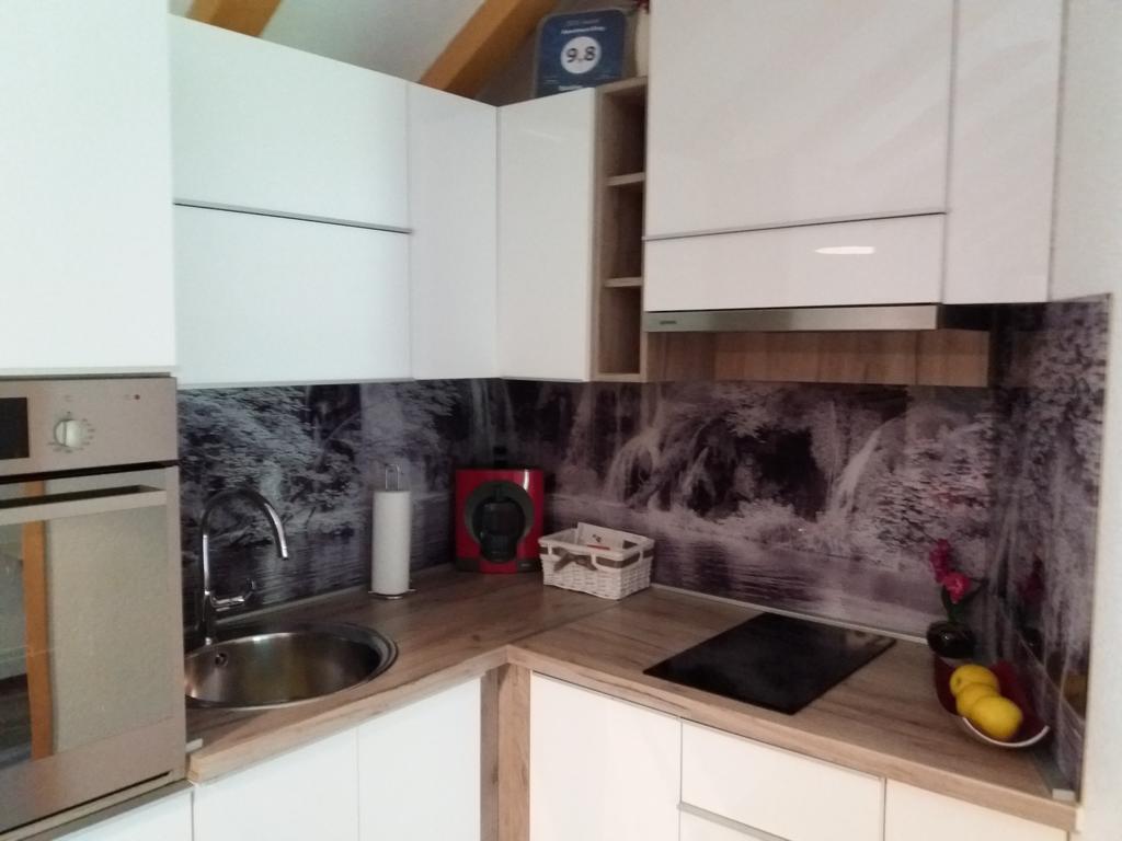 Apartment King Selište Drežničko Buitenkant foto