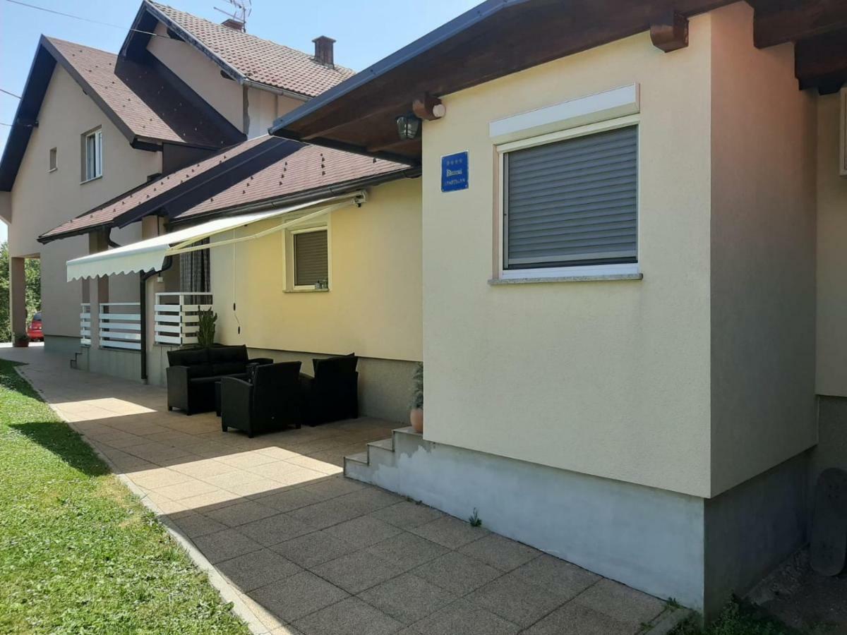 Apartment King Selište Drežničko Buitenkant foto