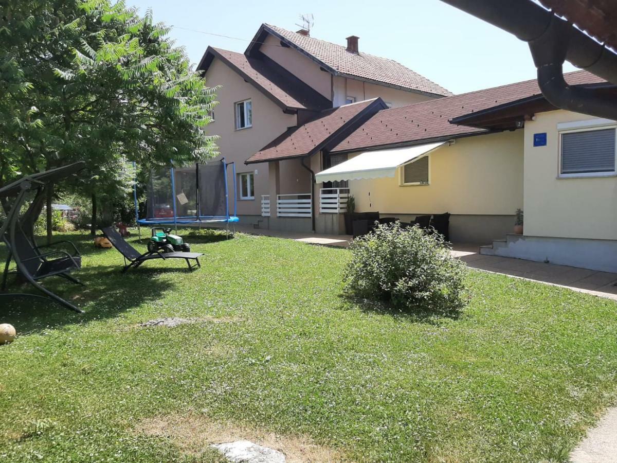Apartment King Selište Drežničko Buitenkant foto
